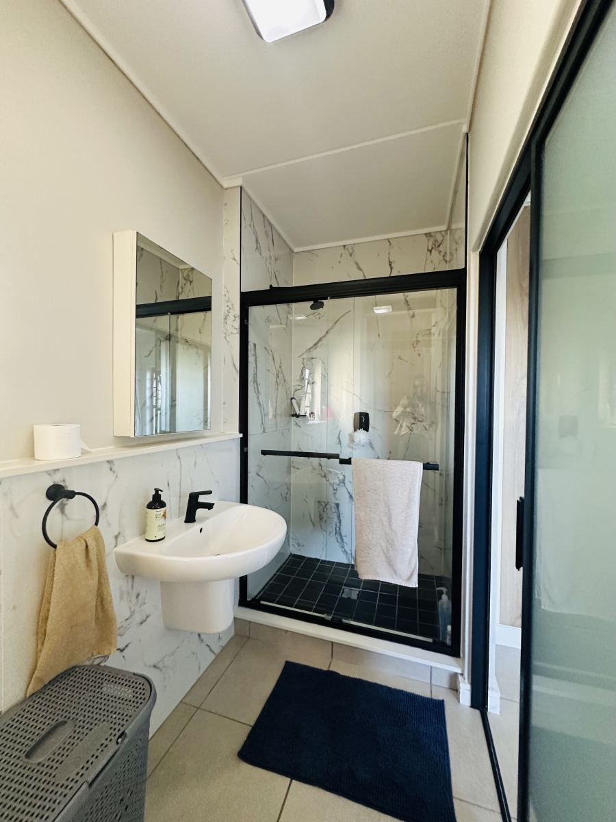 To Let 3 Bedroom Property for Rent in Sandown Western Cape